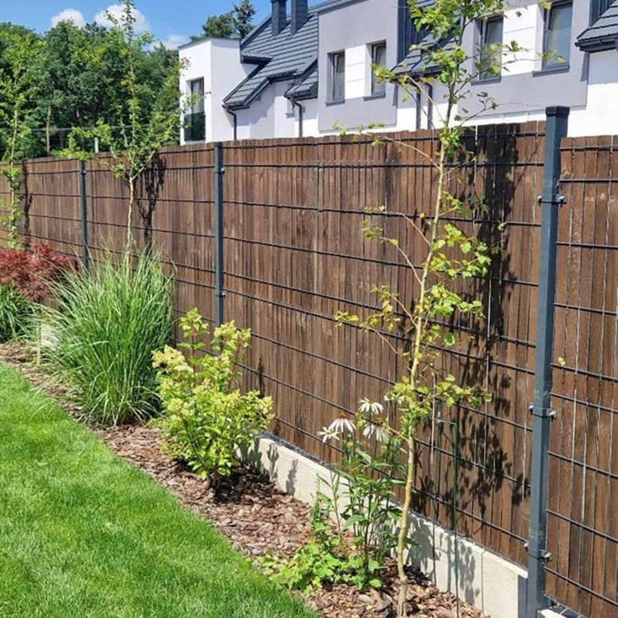 Przesłona ogrodzenia panelowego 3D (46 drutów pionowych) Euro Płot na wys.1230mm - ciemny brąz