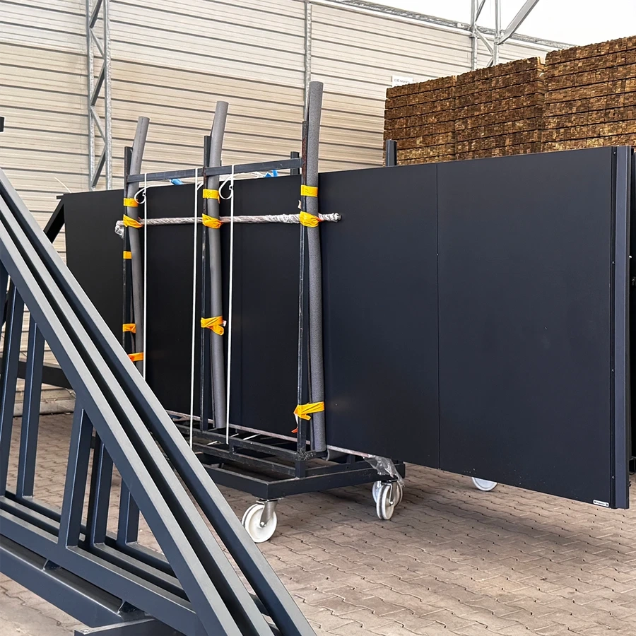 OUTLET - Brama przesuwna aluminiowa - pełna 5000mm x 1500mm, grubość 48 mm, (blacha dwustronna - 4mm) LEWA - RAL7021 (mat struktura) - przeciwwaga niezabudowana + słupy — zdjęcie 4
