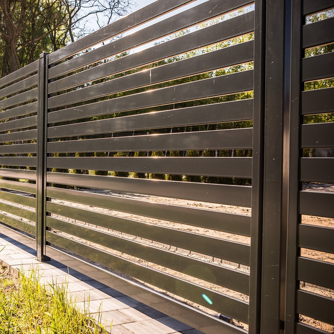 OUTLET - Przęsło palisadowe SOLID 2500mm x 1500mm RAL 7016 (struktura grubozianista) — zdjęcie 3